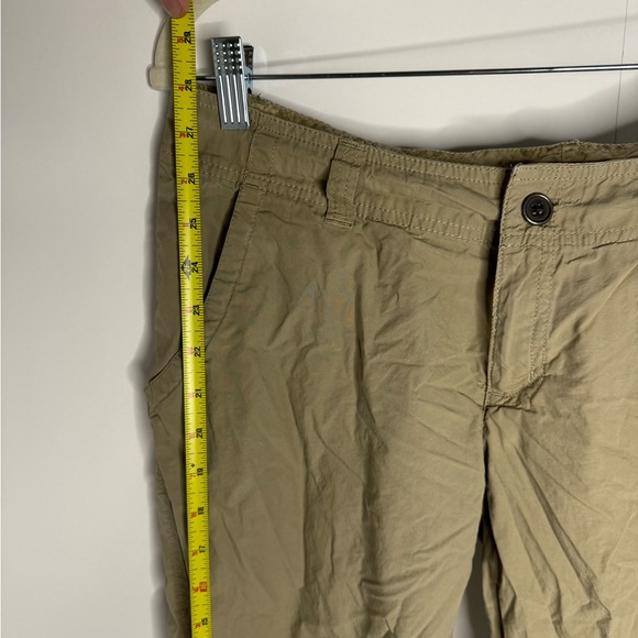 Columbia woman’s capri pants size 10 - Picture 4 of 7